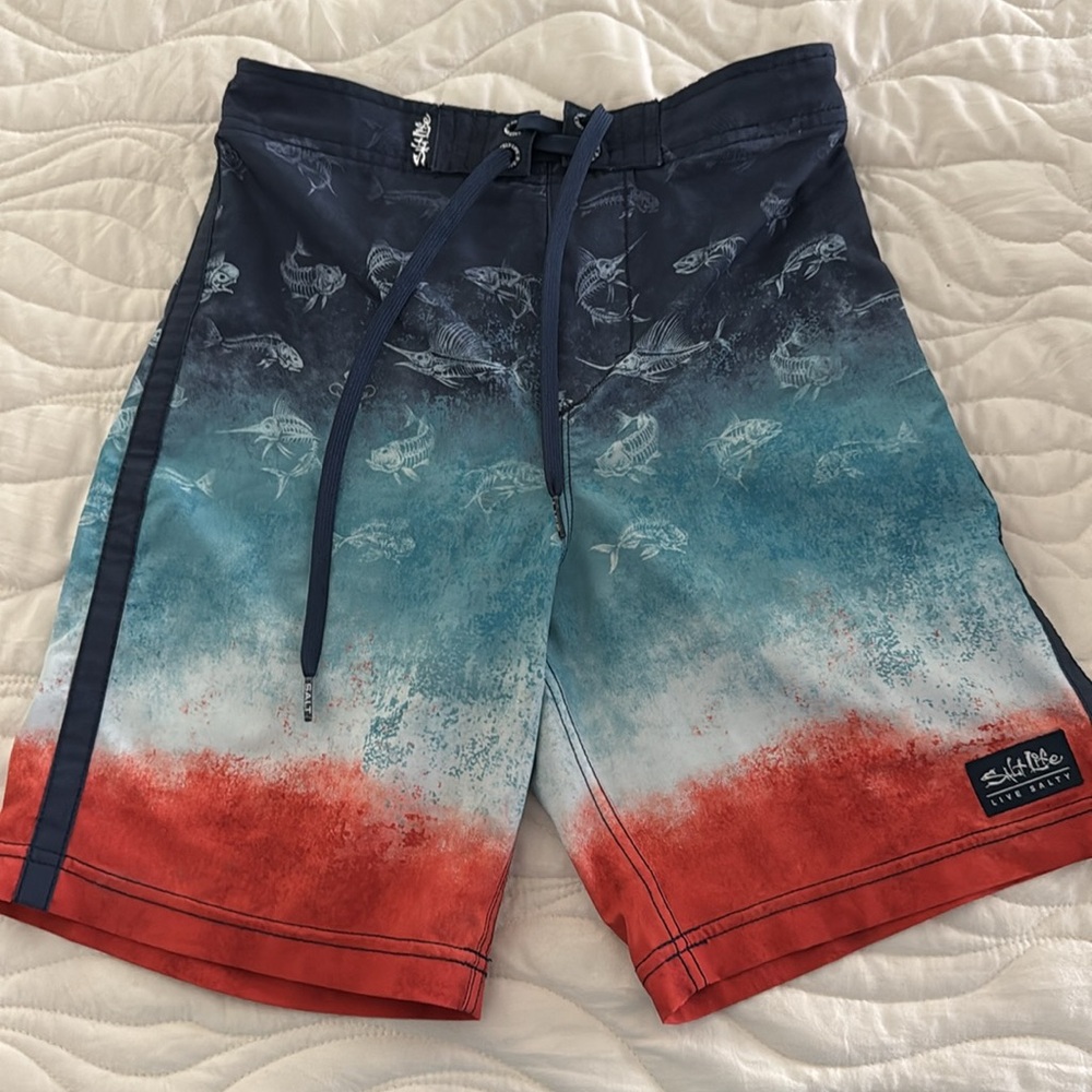 Boys Salt Life & Columbia Patriotic Swim Size Medium - Picture 2 of 5